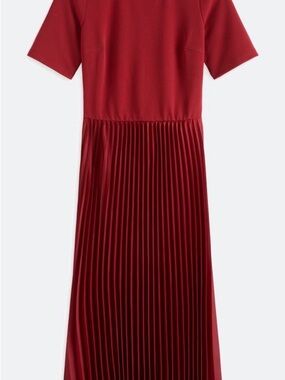 41 Hawthorn Pleated Midi Dress in Red